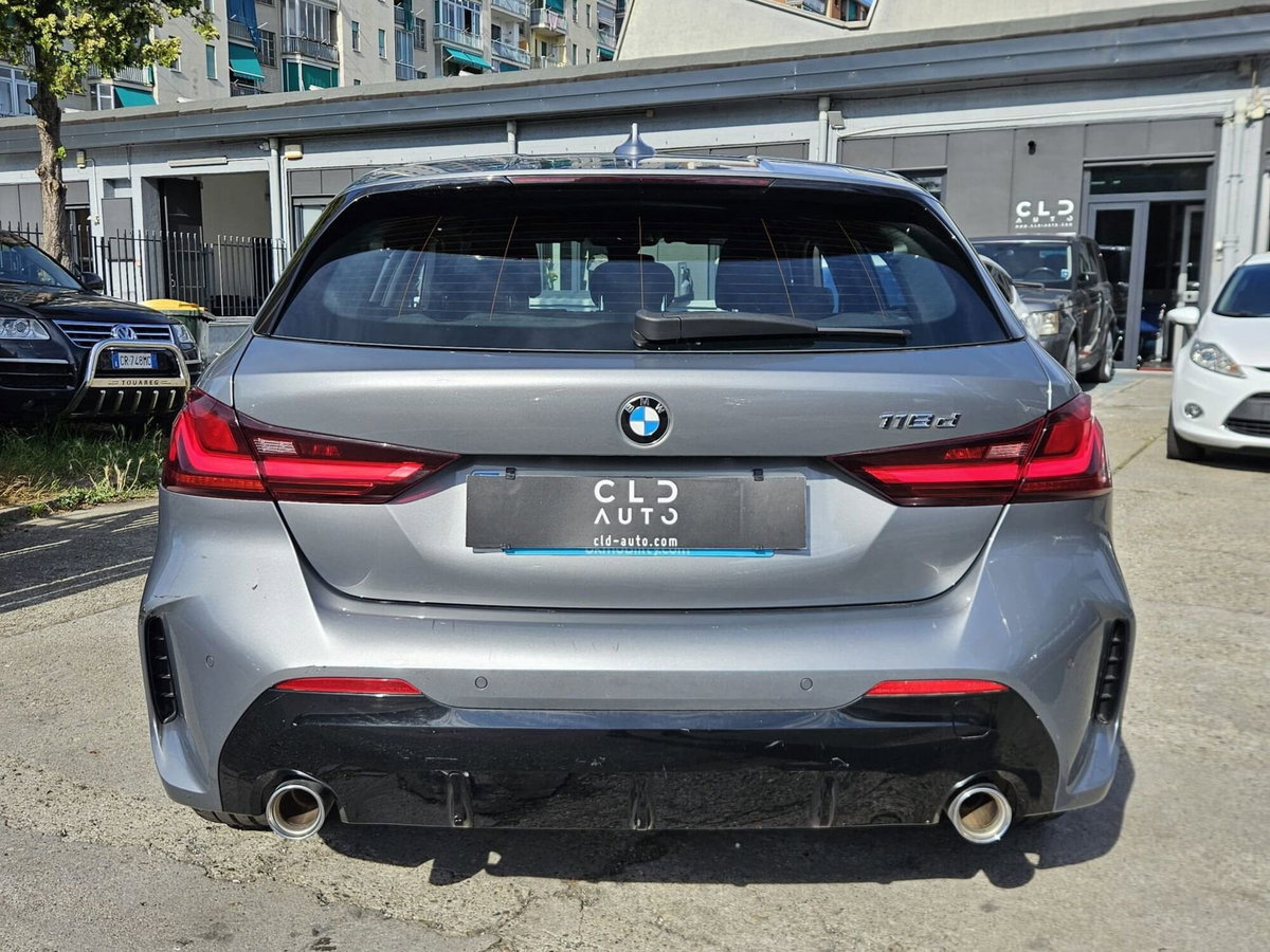 BMW Serie 1 5p. 118d 5p. Msport (5)