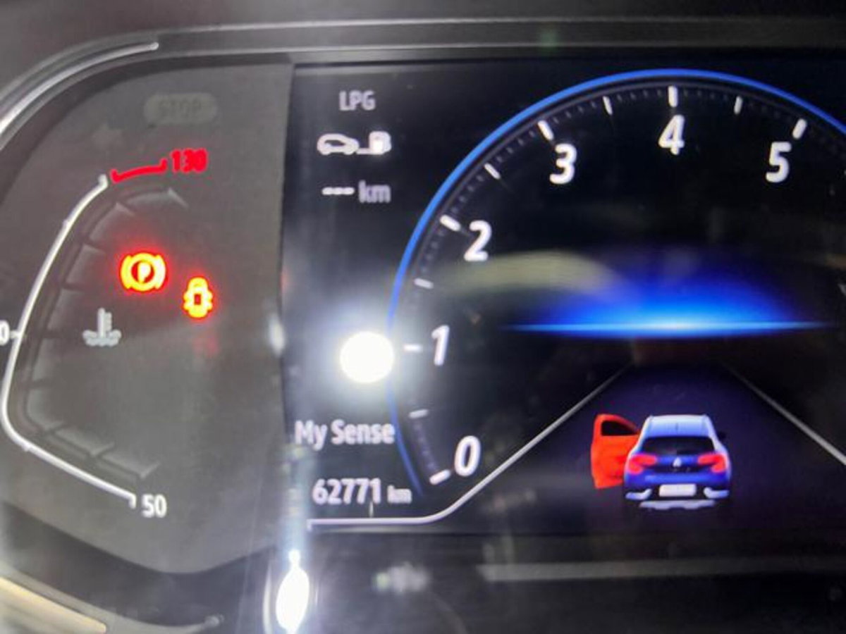 Renault Captur TCe 100 CV GPL Techno (16)