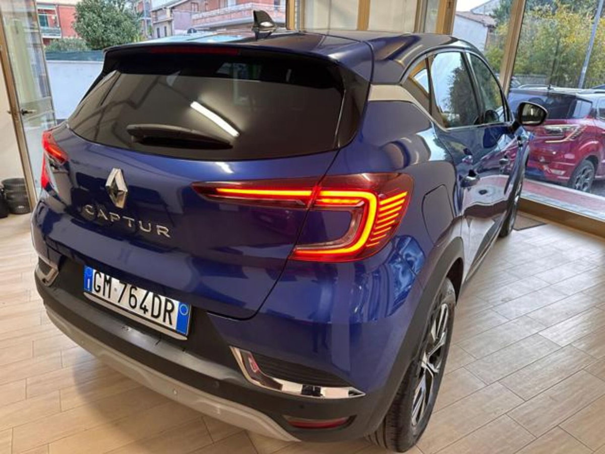 Renault Captur TCe 100 CV GPL Techno (9)