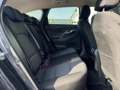 Hyundai i30 Fastback 1.0 T-GDI iMT 48V Prime (9)