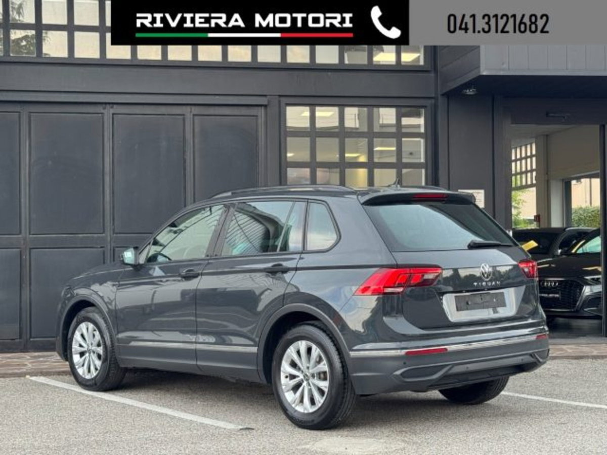 Volkswagen Tiguan 2.0 TDI 150 CV SCR DSG 4MOTION Life (11)