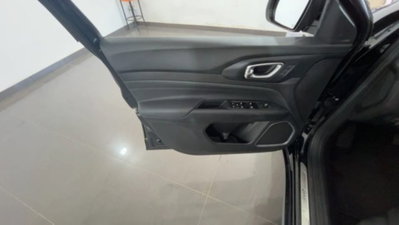 Jeep Compass 1.5 turbo t4 mhev Summit 2wd 130cv dct (14)
