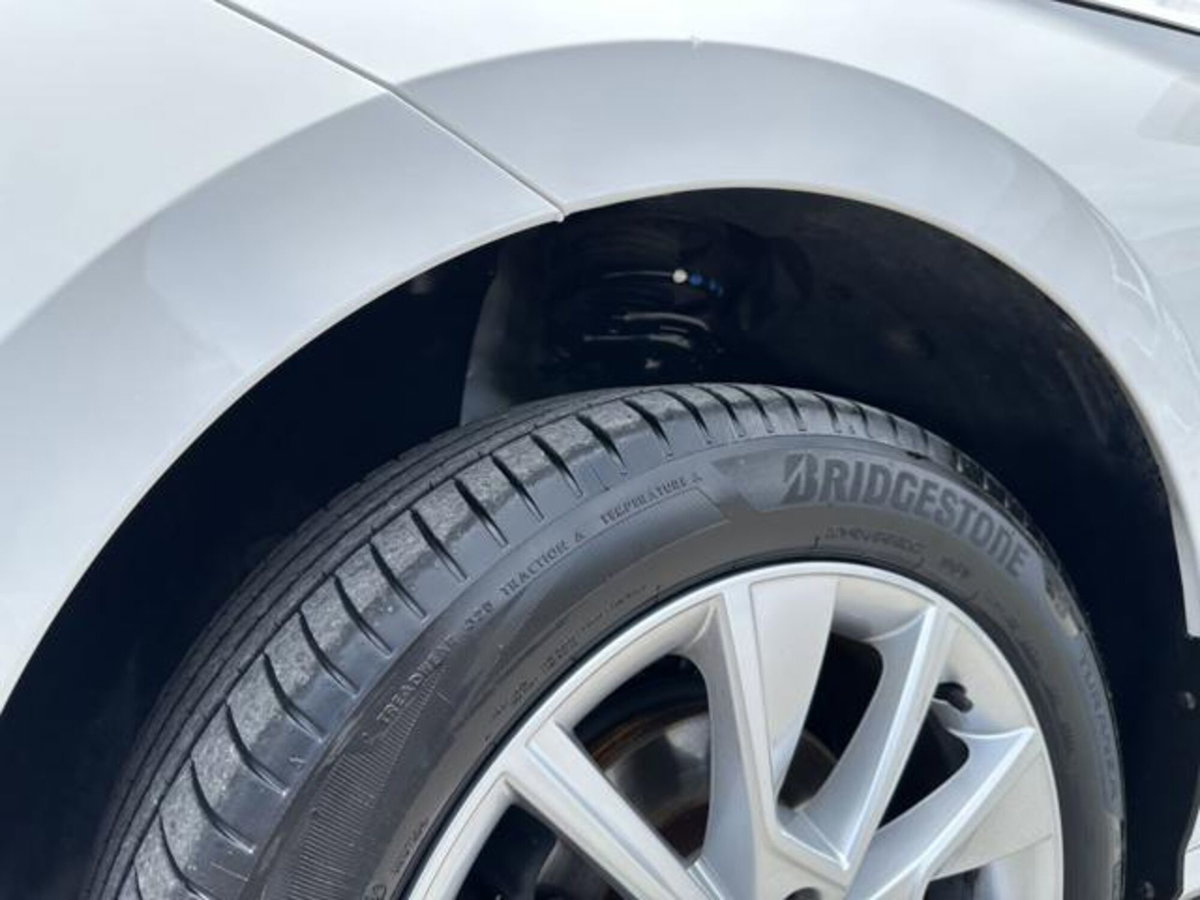Skoda Kamiq 1.0 TSI 110 CV DSG Style (7)