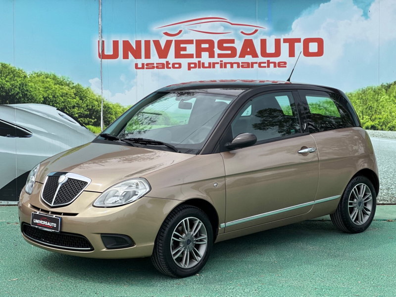 Lancia Ypsilon 1.2 Oro Giallo
