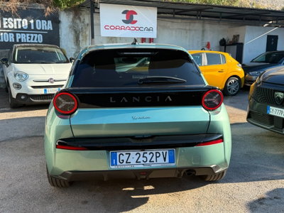 Lancia Ypsilon 1.2 mhev Edizione Limitata Cassina e-dct (5)