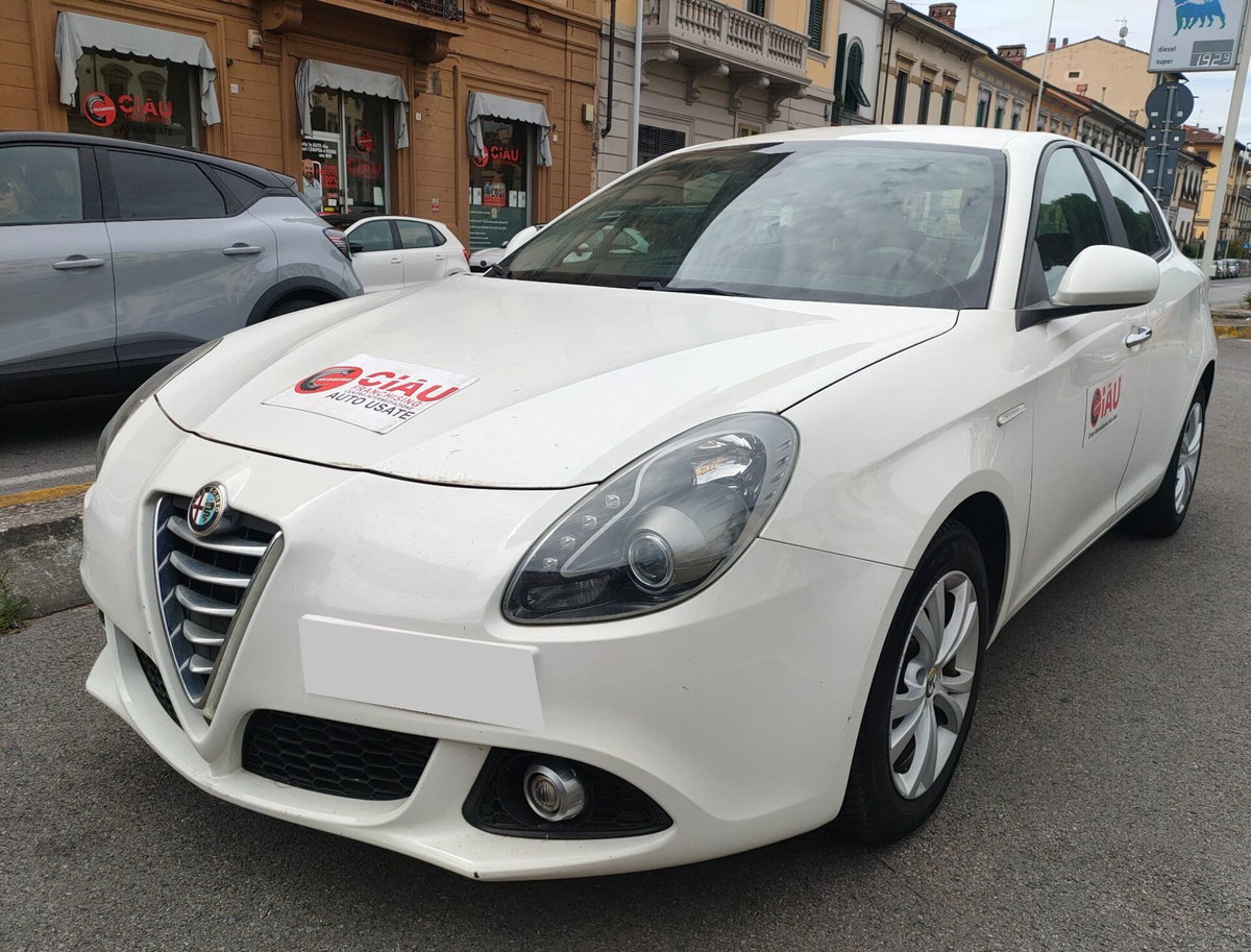 Alfa Romeo Giulietta 1.6 JTDm-2 Progression c/CL (5)
