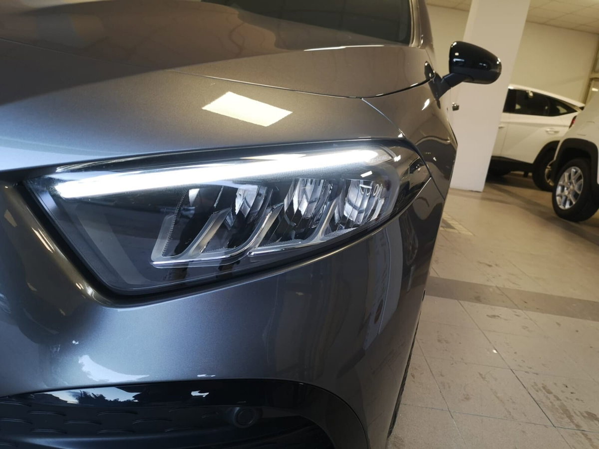 Mercedes-Benz Classe A 180 d Automatic Premium (10)