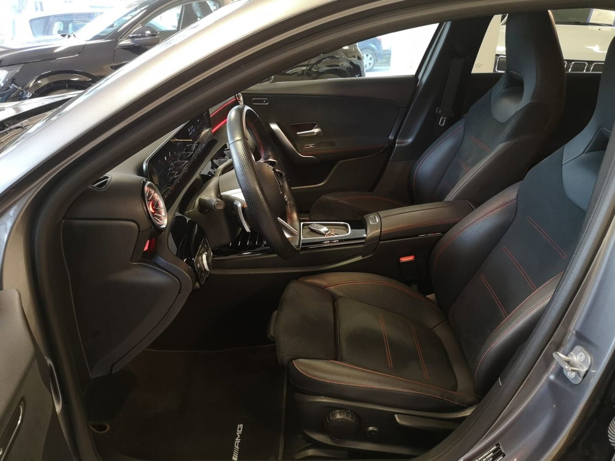 Mercedes-Benz Classe A 180 d Automatic Premium (13)