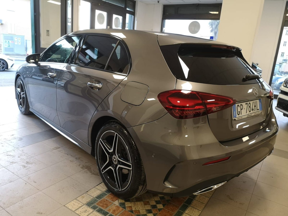 Mercedes-Benz Classe A 180 d Automatic Premium (6)