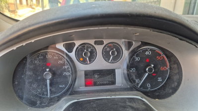 Lancia Delta 2.0 MJT DPF Platino (7)