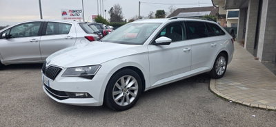 Skoda Superb Station Wagon 1.6 TDI DSG Wagon Ambition (4)
