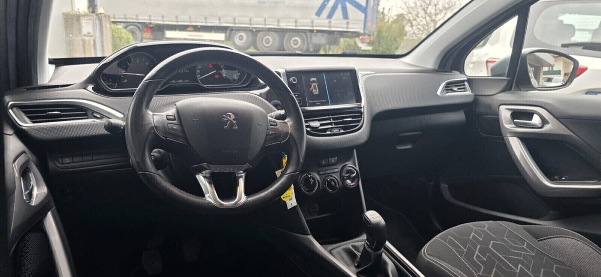 Peugeot 2008 75 Active (6)