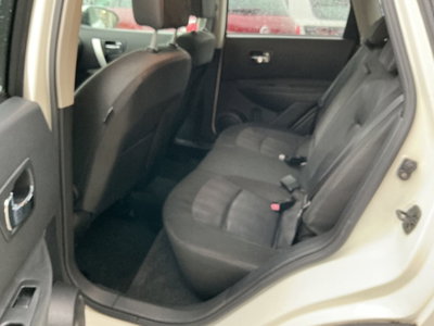 Nissan Qashqai 1.5 dCi DPF Tekna (16)