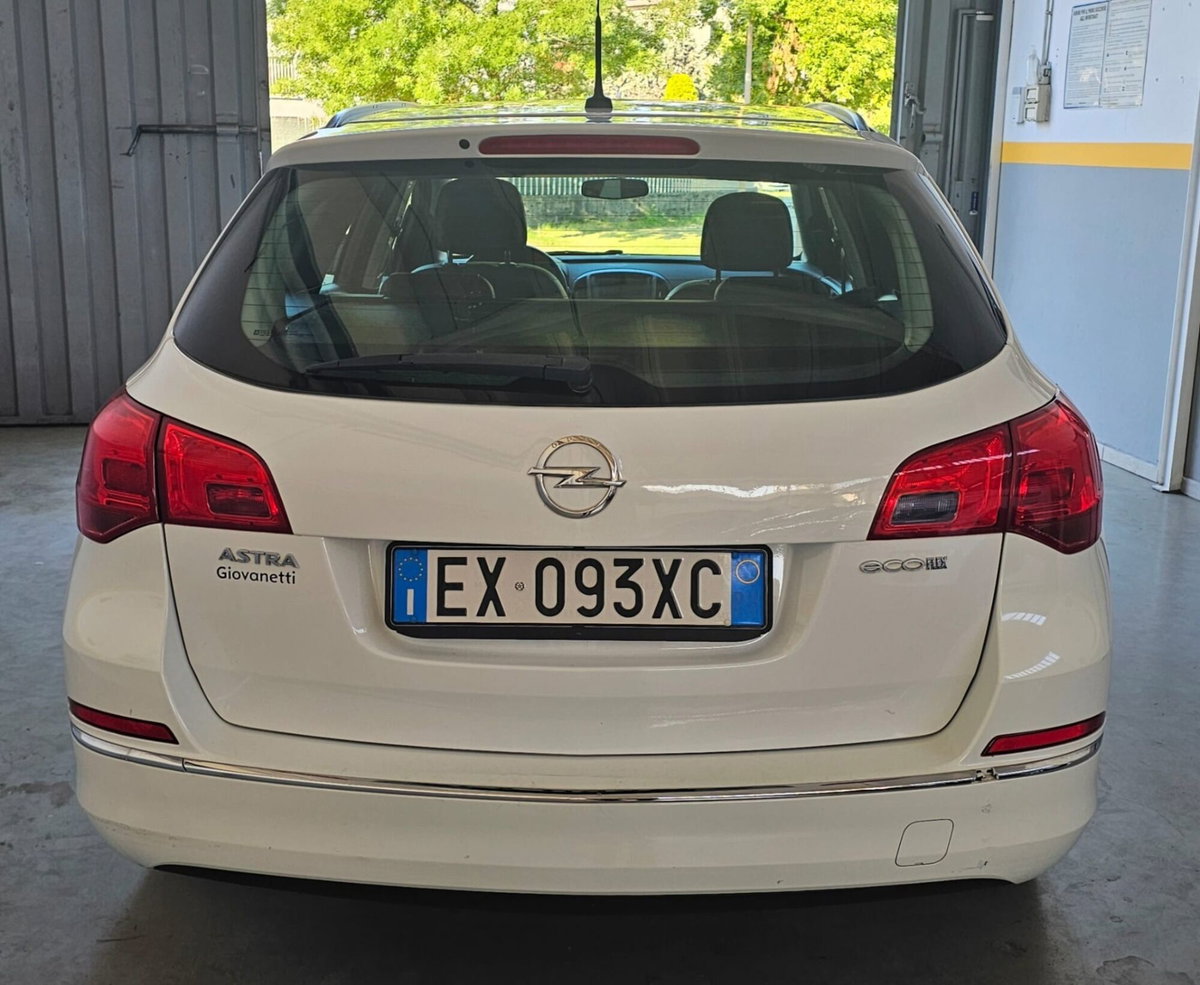 Opel Astra Station Wagon 1.6 CDTI EcoFLES&S Sports Cosmo (3)