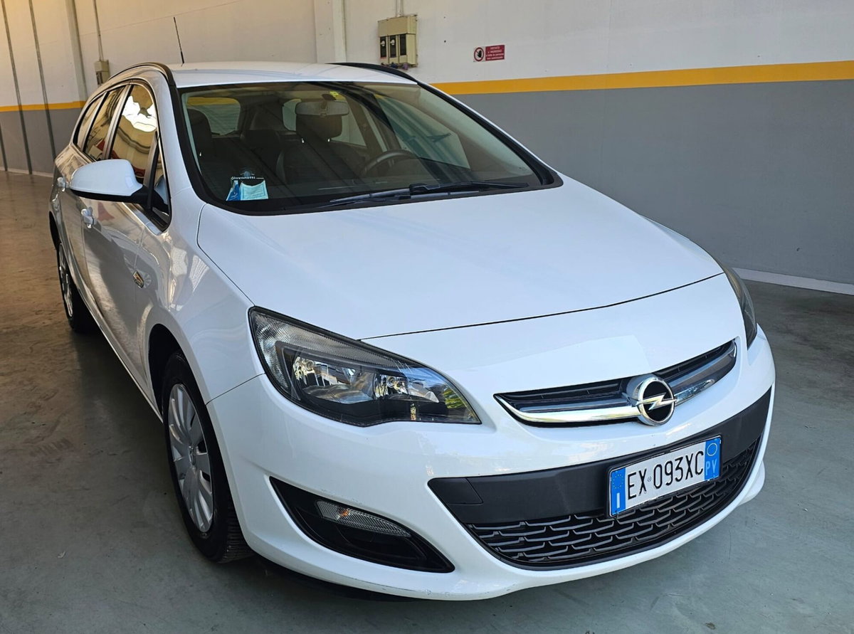 Opel Astra Station Wagon 1.6 CDTI EcoFLES&S Sports Cosmo (9)