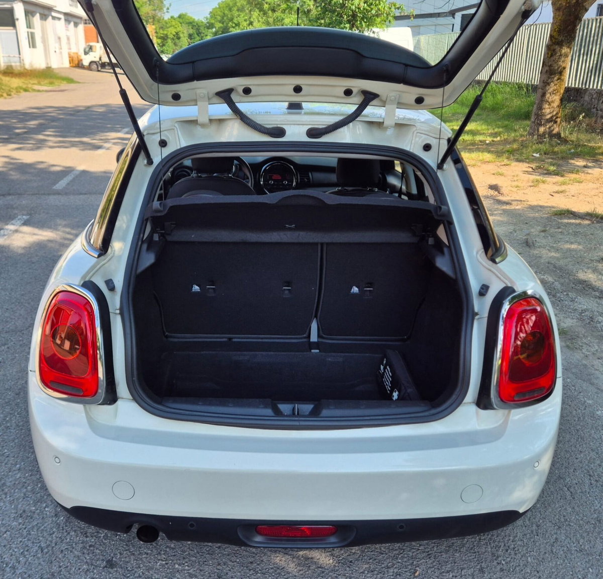 MINI Mini 1.5 One Essential (9)