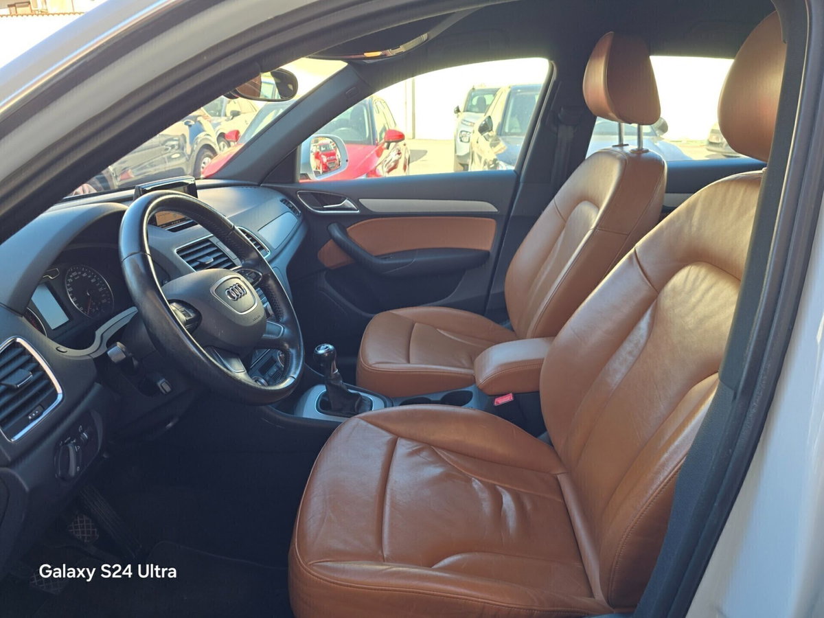 Audi Q3 2.0 TDI Advanced (12)