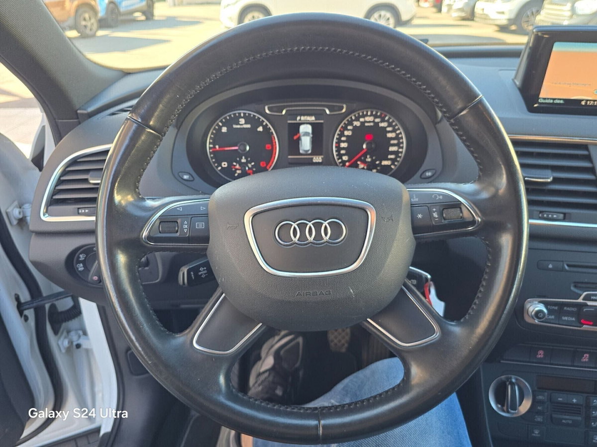 Audi Q3 2.0 TDI Advanced (15)