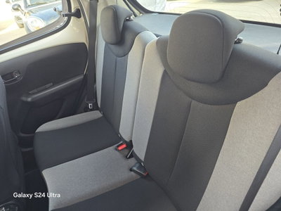 Citroen C1 C1 VTi 72 5 porte Shine (8)
