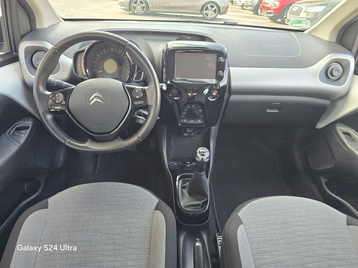 Citroen C1 C1 VTi 72 5 porte Shine (9)