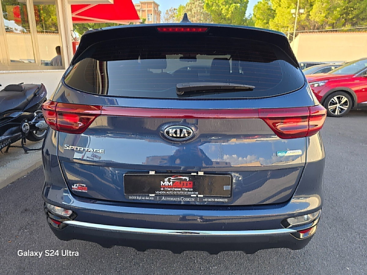 Kia Sportage 1.6 CRDI 136 CV 2WD Mild Hybrid Urban (2)