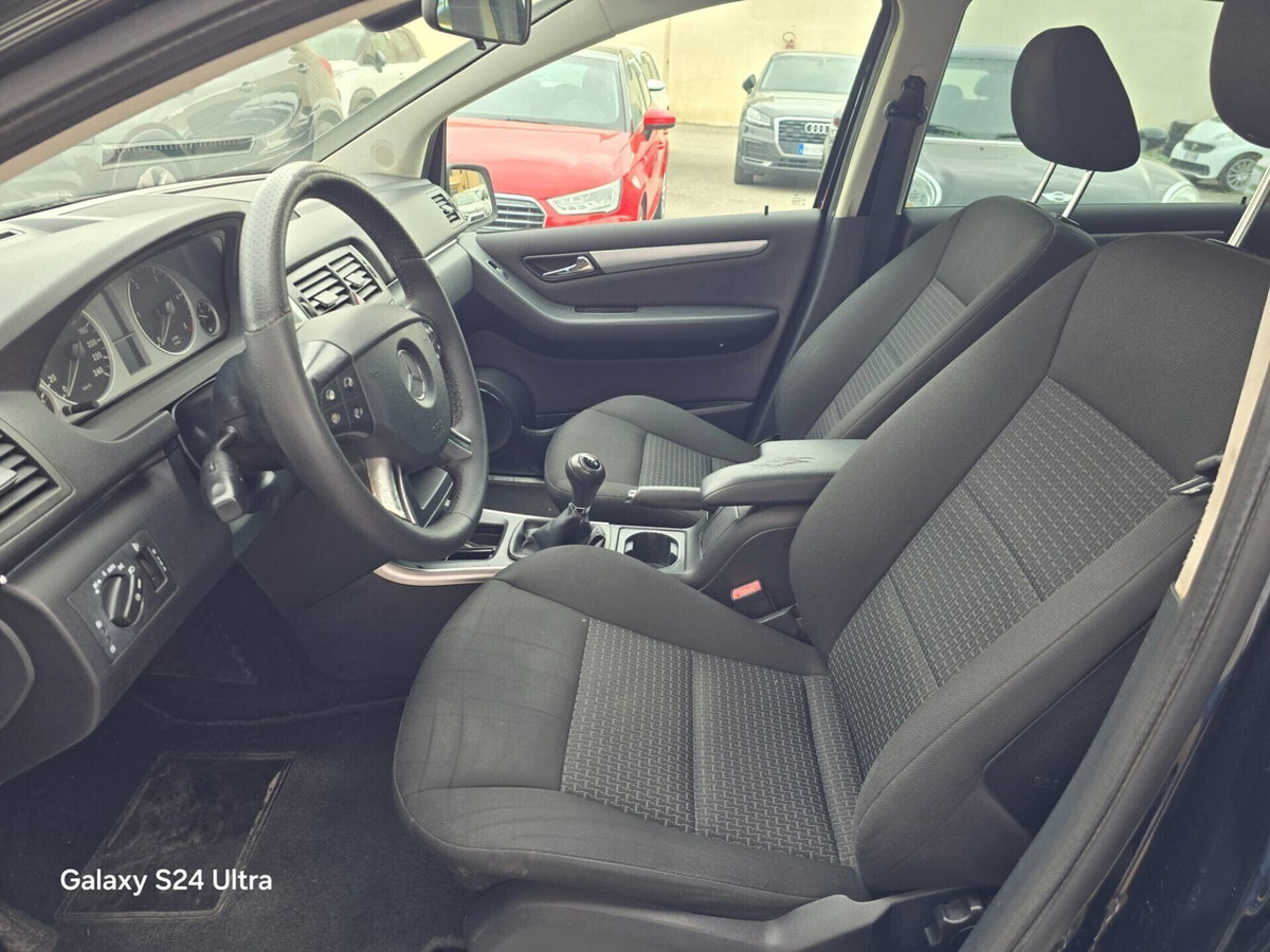 Mercedes-Benz Classe B 180 CDI Chrome (11)