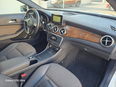 Mercedes-Benz GLA SUV 220 CDI Automatic Premium (11)