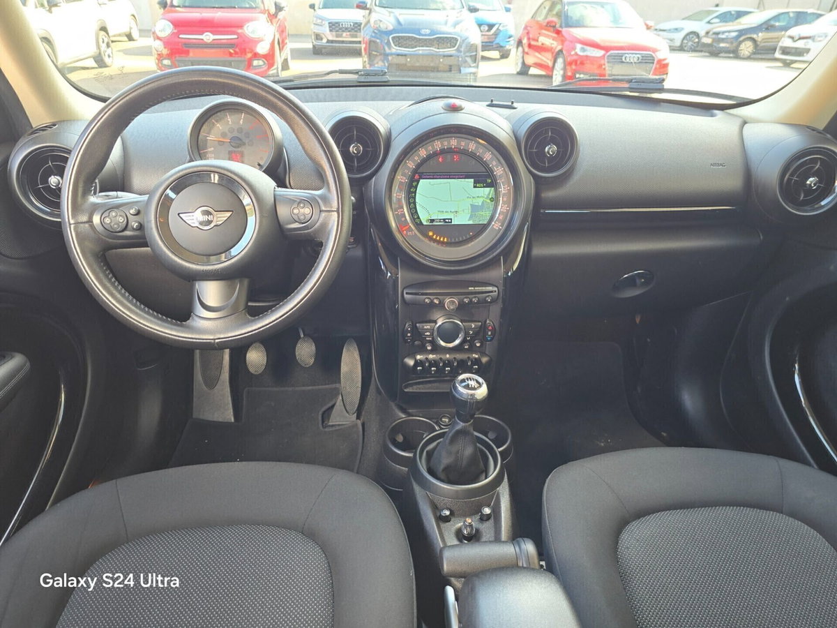 MINI Mini Countryman 1.6 Cooper D Countryman (7)