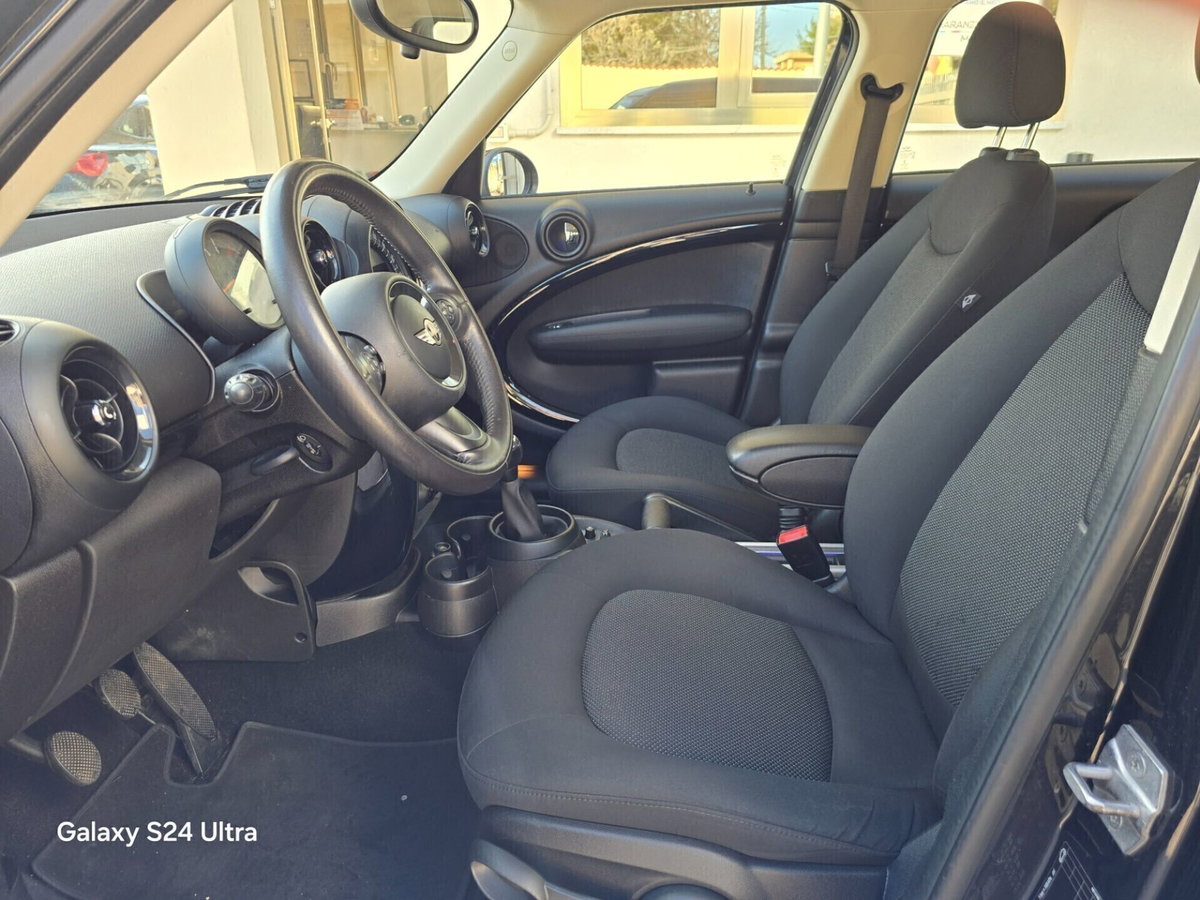 MINI Mini Countryman 1.6 Cooper D Countryman (9)