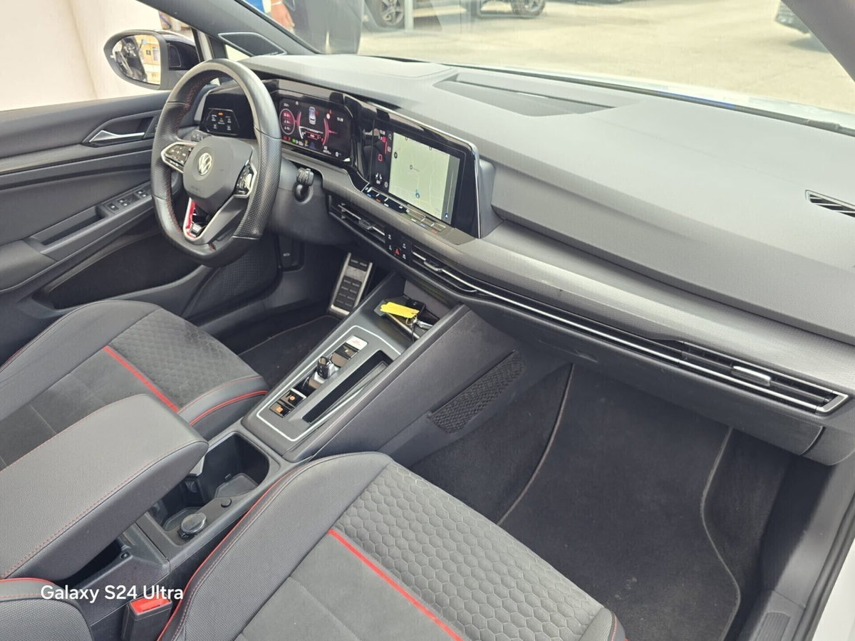 Volkswagen Golf 2.0 TSI R DSG 4Motion (19)