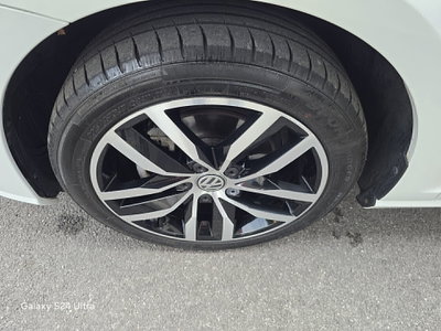 Volkswagen Golf 2.0 TDI DSG 5p. Executive BlueMotion Technology (13)