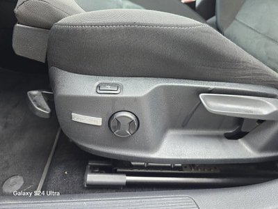 Volkswagen Golf 2.0 TDI DSG 5p. Executive BlueMotion Technology (16)