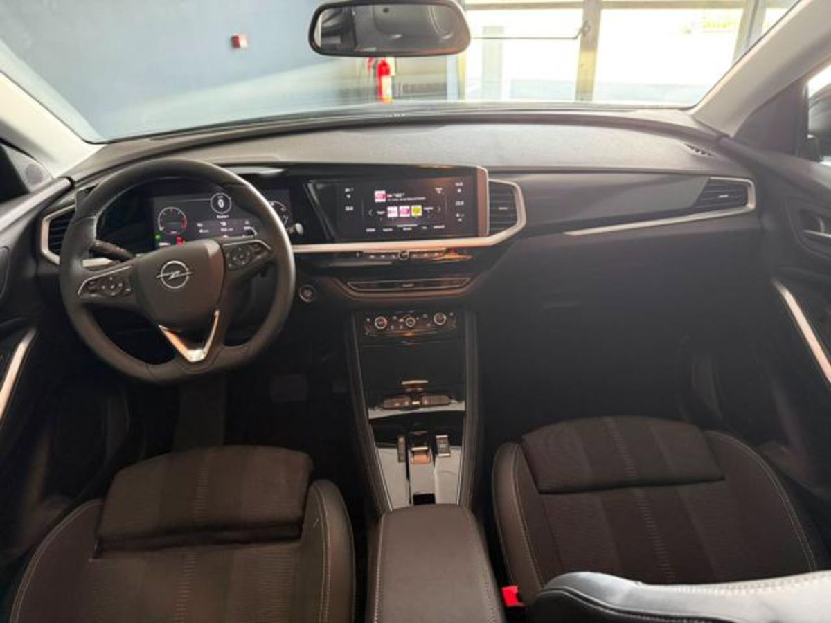 Opel Grandland 1.5 diesel Ecotec aut. GS Line (10)