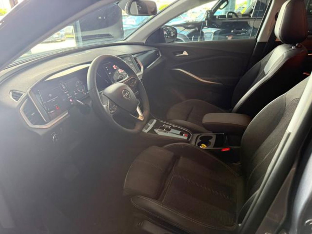 Opel Grandland 1.5 diesel Ecotec aut. GS Line (11)