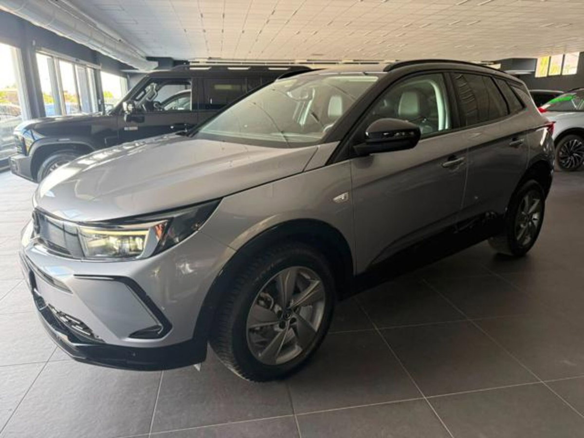 Opel Grandland 1.5 diesel Ecotec aut. GS Line (4)