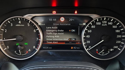 Nissan Juke 1.0 dig-t Acenta 114cv (18)