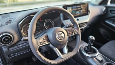 Nissan Juke 1.0 dig-t Acenta 114cv (8)