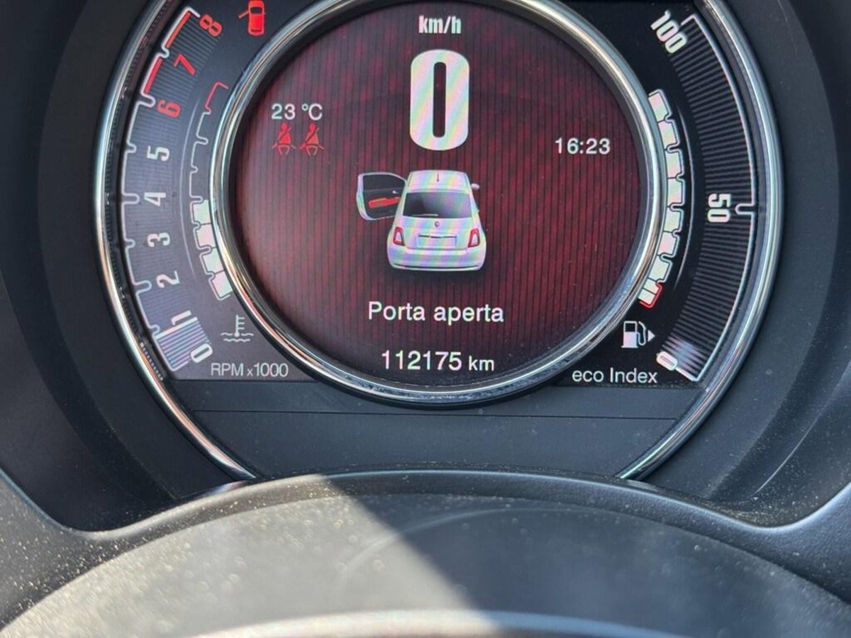 Fiat 500 1.0 Hybrid Dolcevita (9)