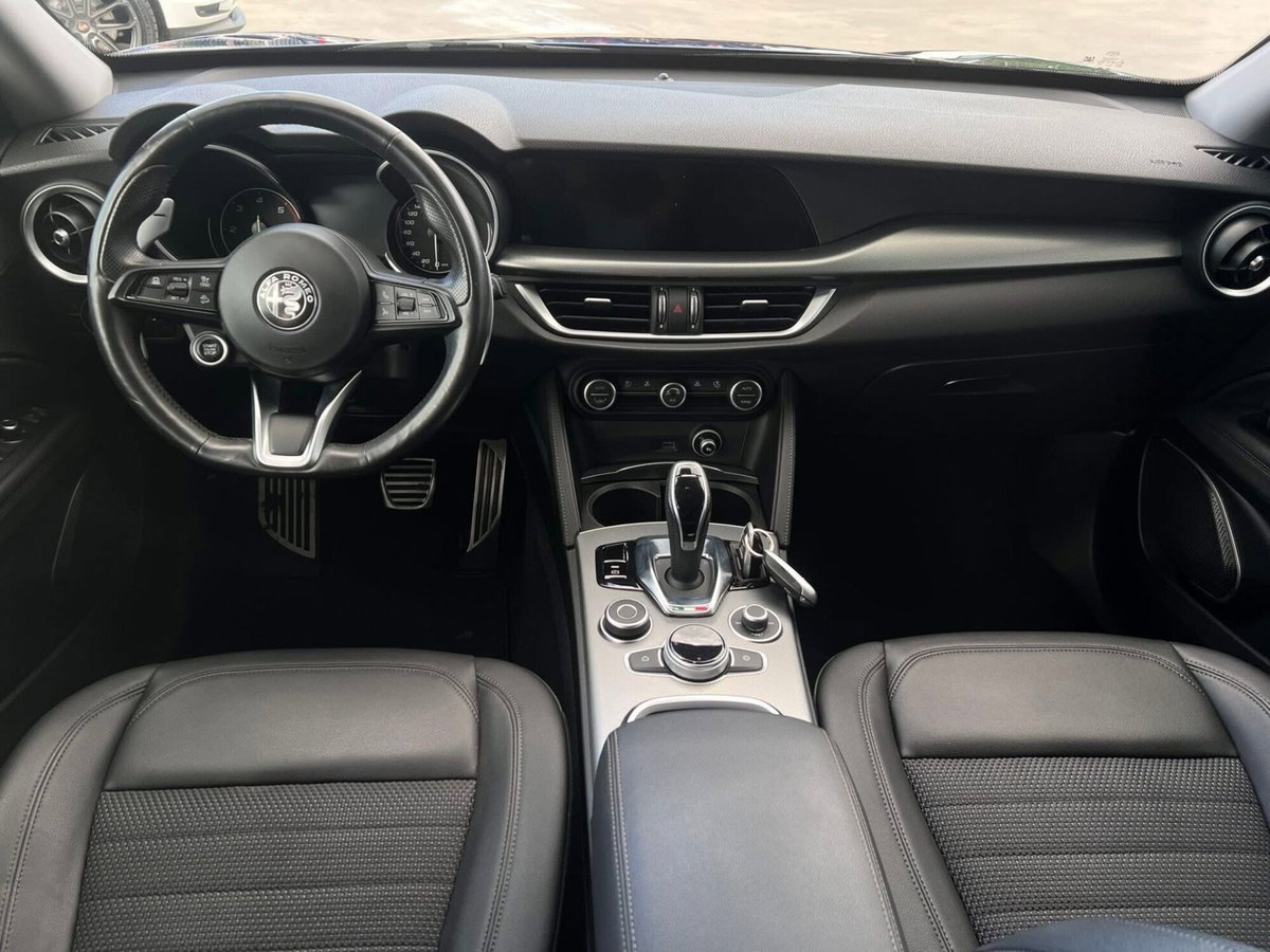 Alfa Romeo Stelvio Stelvio 2.2 Turbodiesel 190 CV AT8 Q4 Sprint (9)