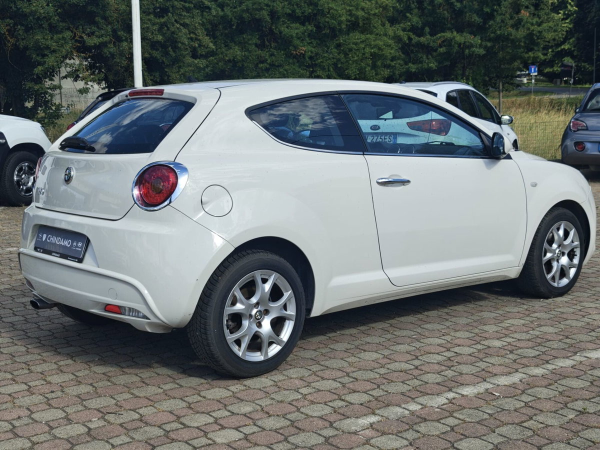 Alfa Romeo MiTo 1.3 JTDm 95 CV S&S (2)