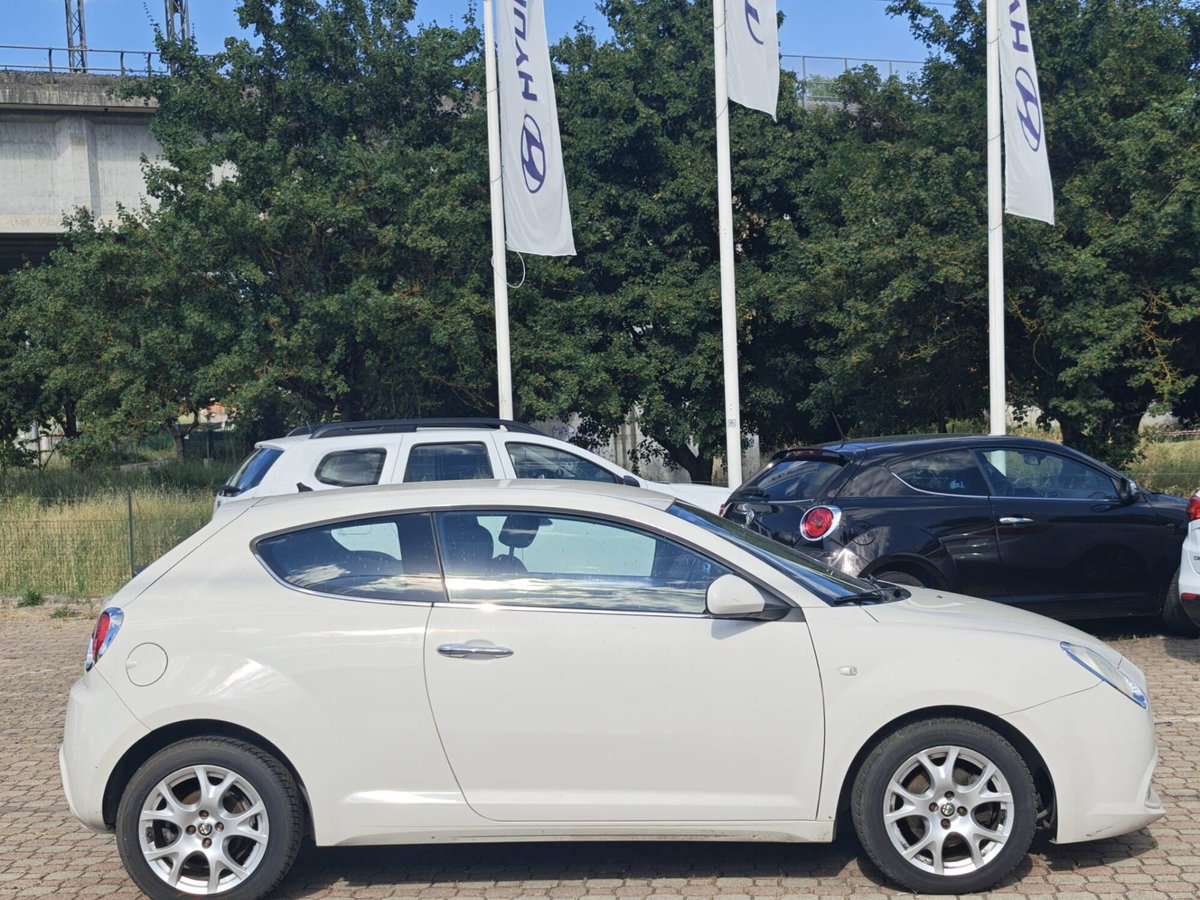 Alfa Romeo MiTo 1.3 JTDm 95 CV S&S (3)