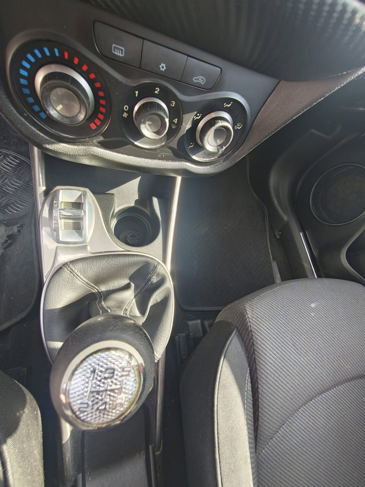 Alfa Romeo MiTo 1.3 JTDm 95 CV S&S (7)