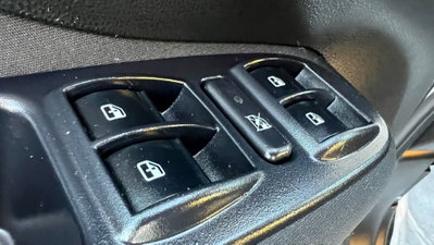 Fiat 500L 1.4 95 CV City Cross (16)