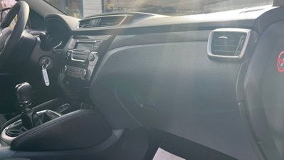 Nissan Qashqai 1.2 DIG-T Visia (11)