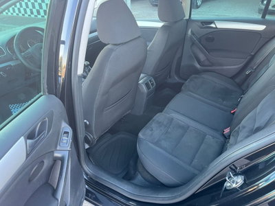 Volkswagen Golf 1.6 5p. Highline BiFuel (17)