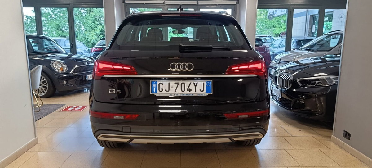 Audi Q5 35 TDI S tronic Business Advanced (5)
