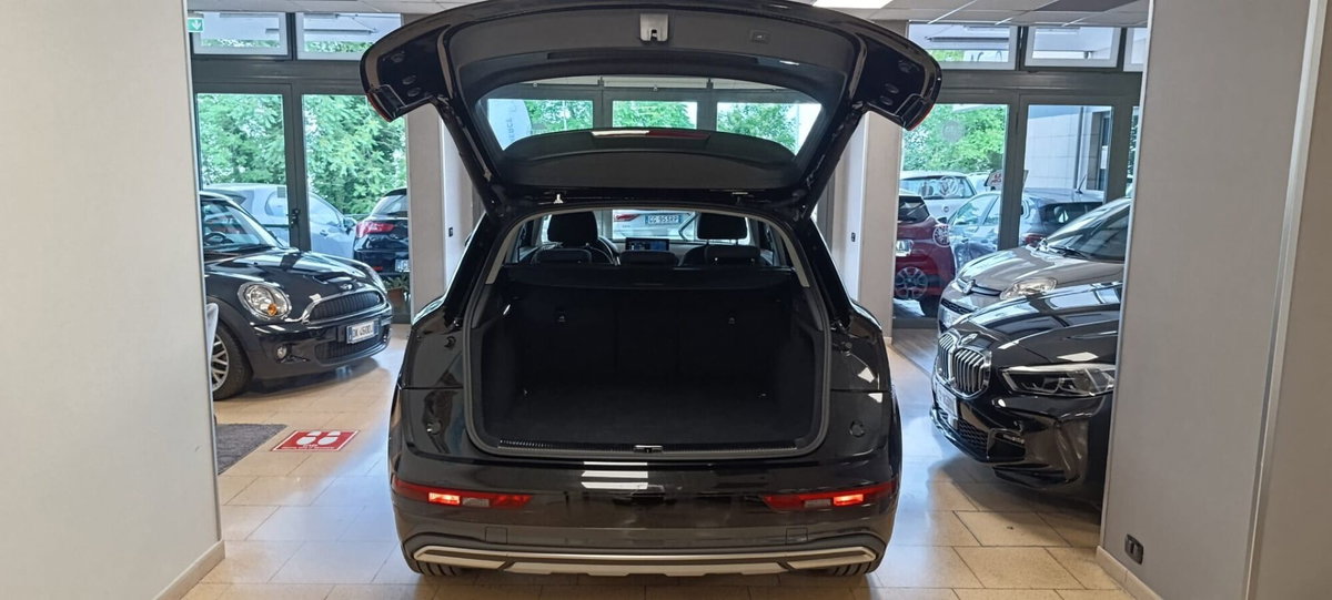 Audi Q5 35 TDI S tronic Business Advanced (8)