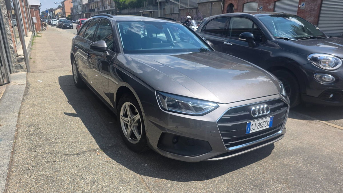 Audi A4 Avant 35 TFSI S tronic Business