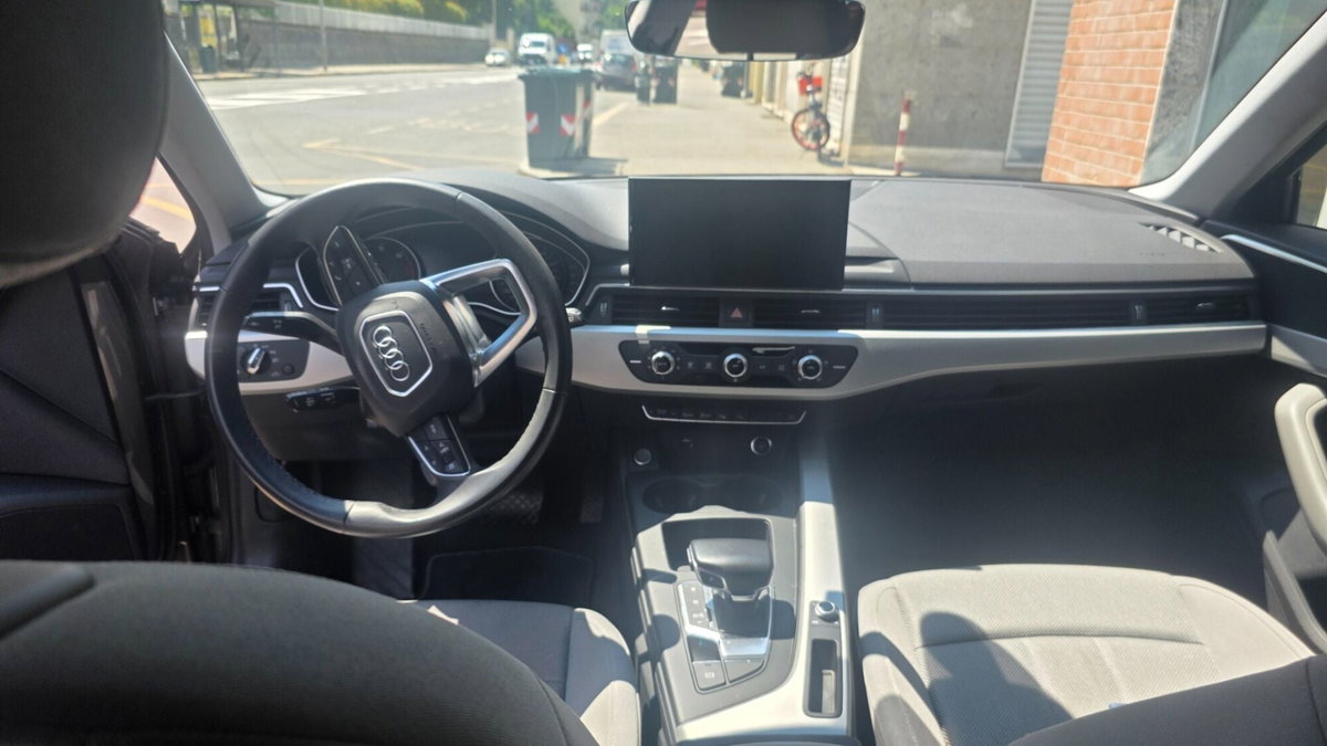 Audi A4 Avant 35 TFSI S tronic Business (10)