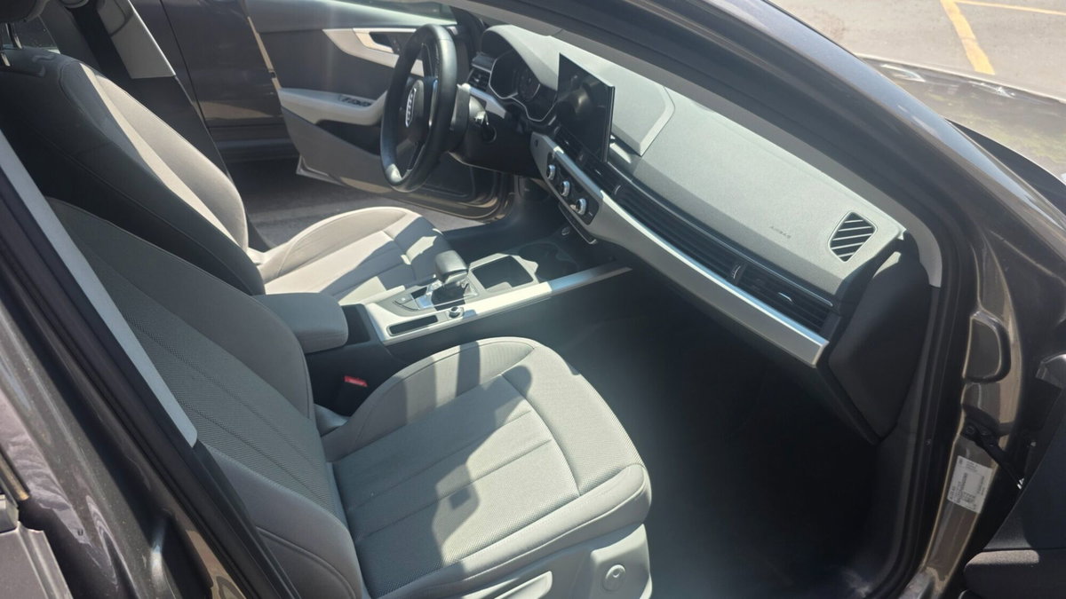 Audi A4 Avant 35 TFSI S tronic Business (11)